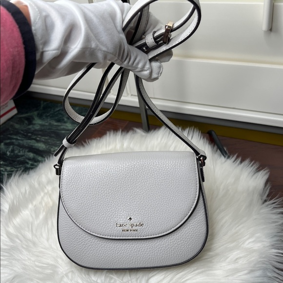 Kate Spade Light Gray Leila Mini Flap Crossbody Leather NWOT $239 Retail - Picture 15 of 17
